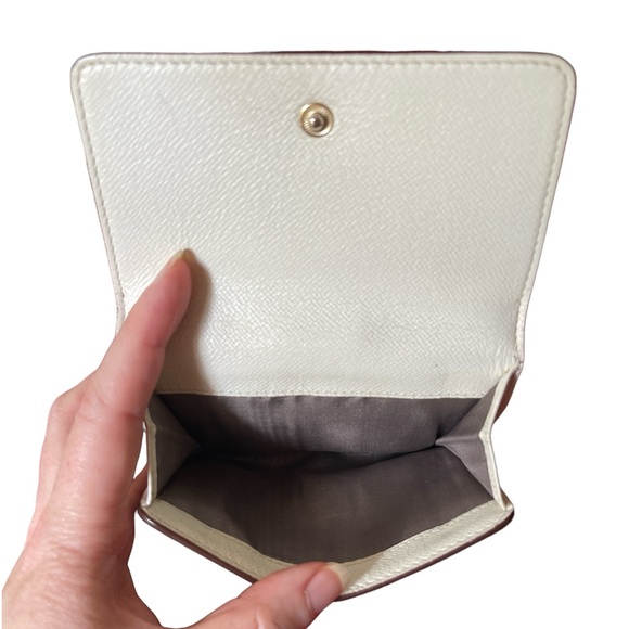 Beautiful RARE Celine Bifold Snap Wallet with Horse & Buggy White & Grey GUC - Picture 5 of 16